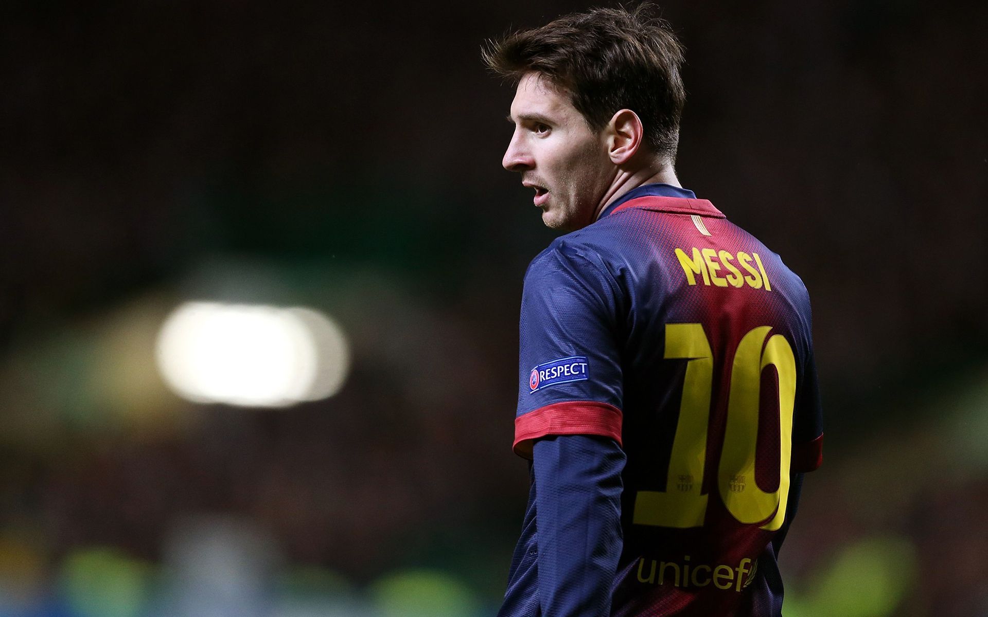 不容乐观 不容乐观