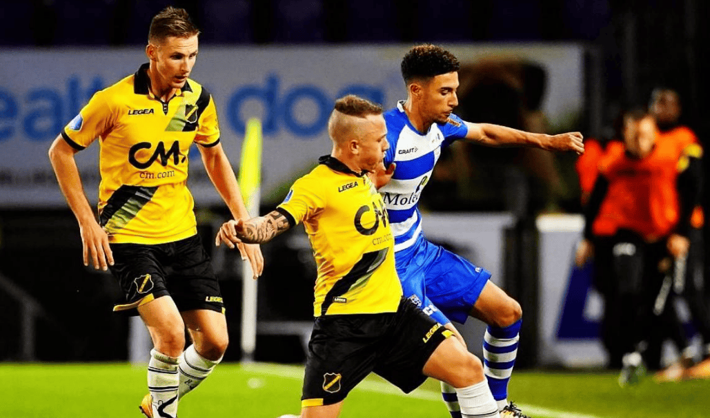 球公开赛中 球公开赛中