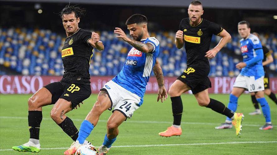 足球愛好者 足球愛好者