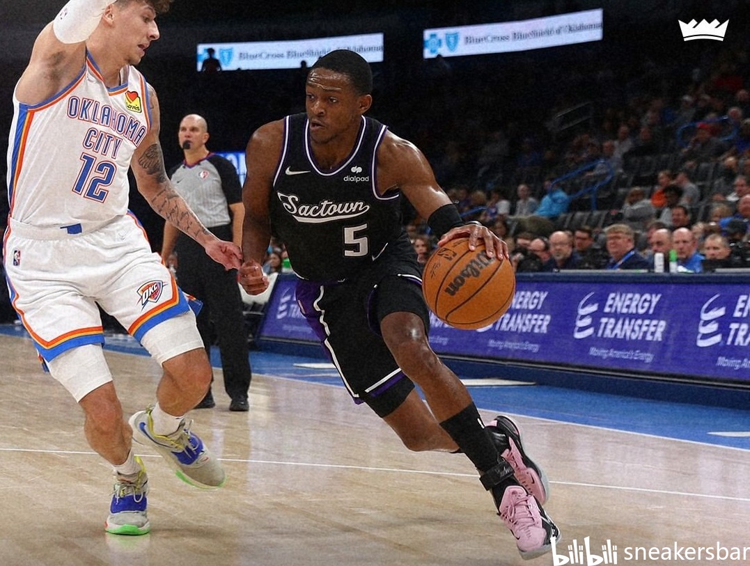 攻爆发的对 攻爆发的对