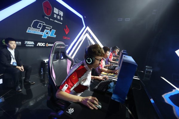 安迎战青岛 安迎战青岛