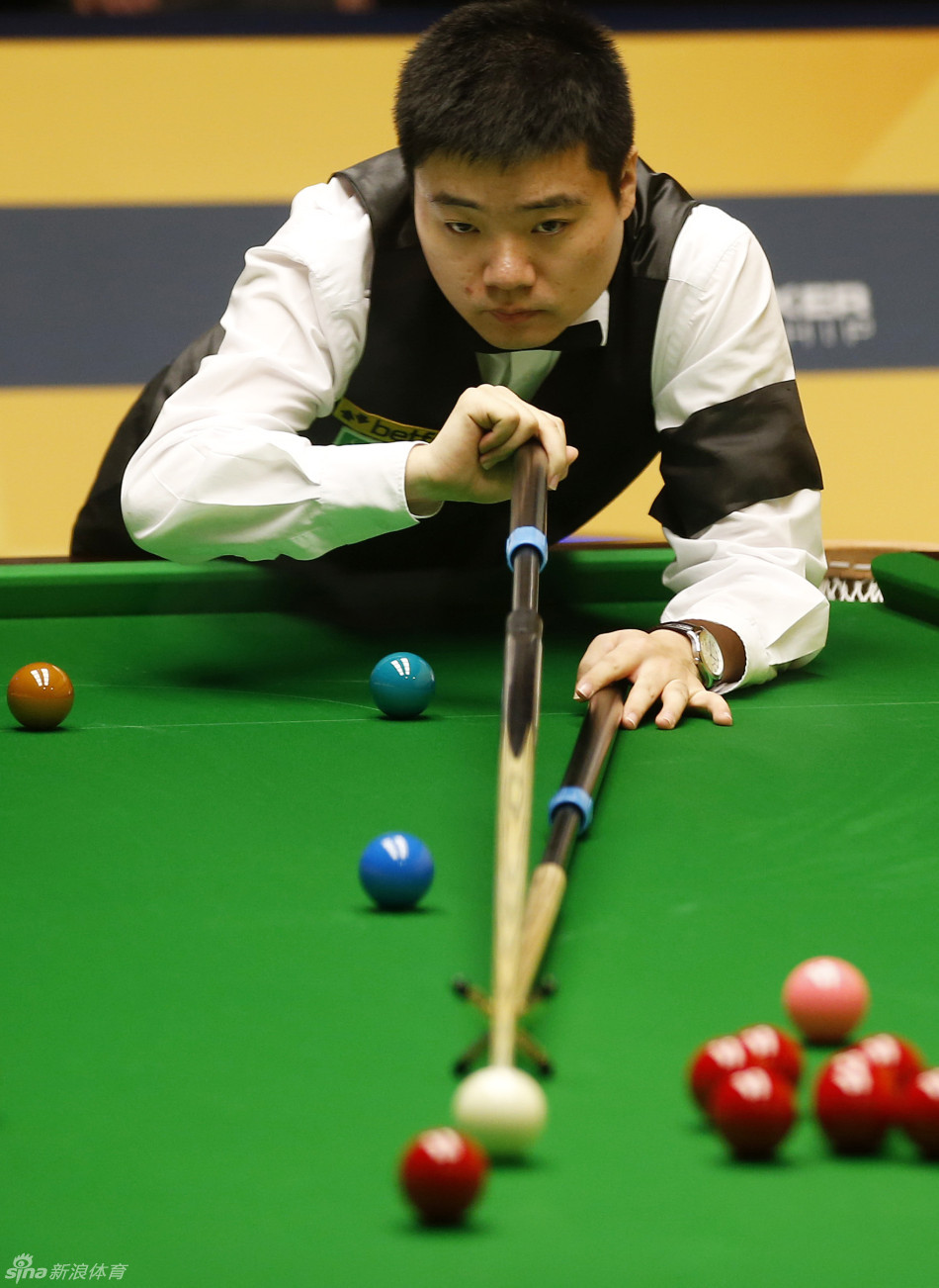 首秀的表现 首秀的表现