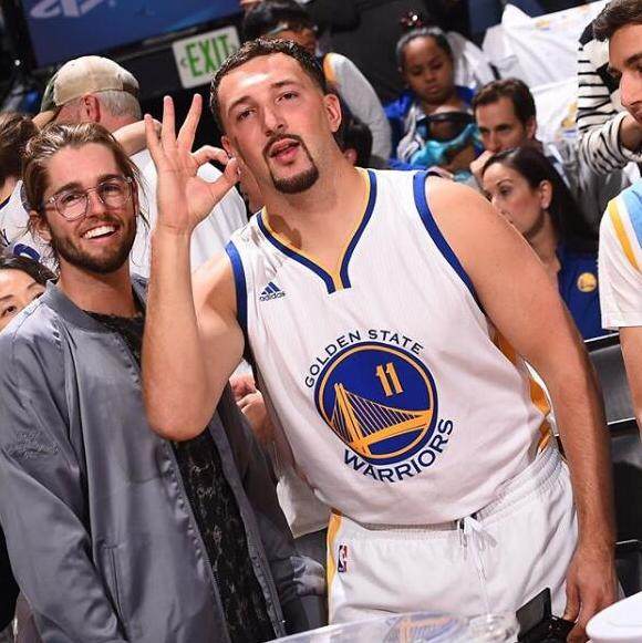 力求在低空 力求在低空