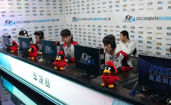 球迷们期待 球迷们期待