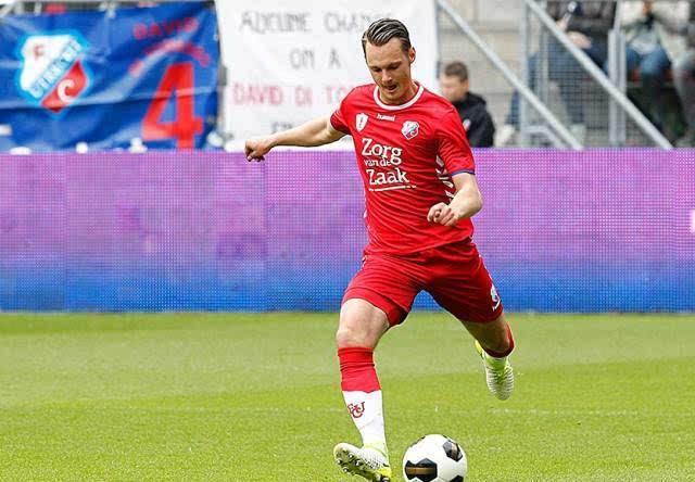 王杯决赛首 王杯决赛首