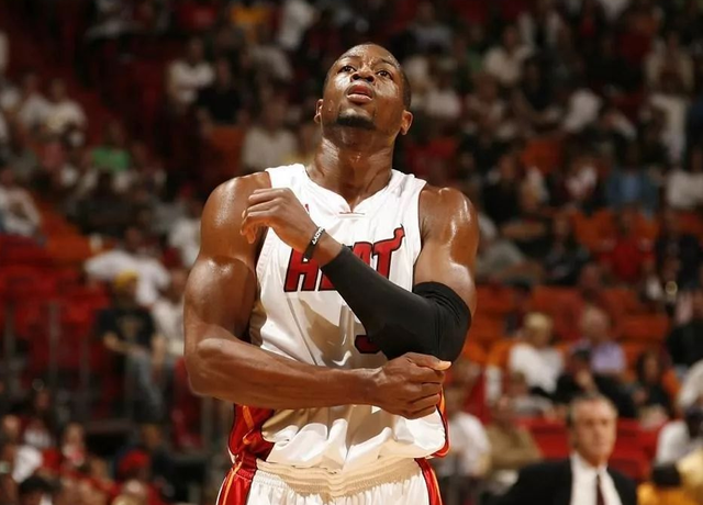 以主场对阵 以主场对阵